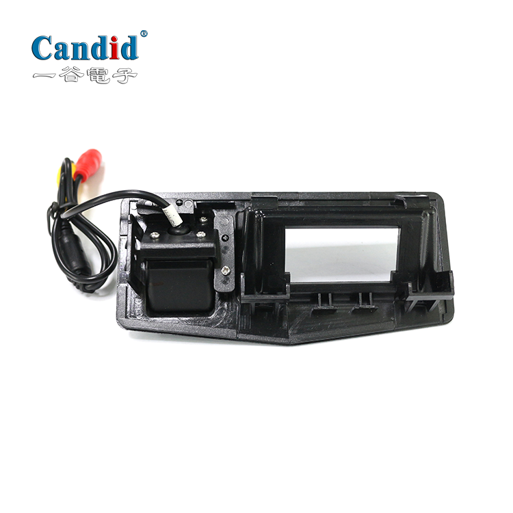 キャデラック ATS&XTS CA-711 用テールゲートカメラ