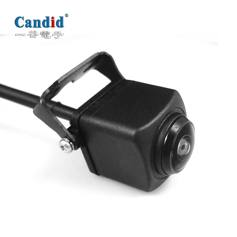 車の外側にどんなカメラがあるか